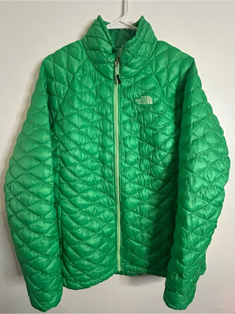 The north Face thermoball quilted jacket